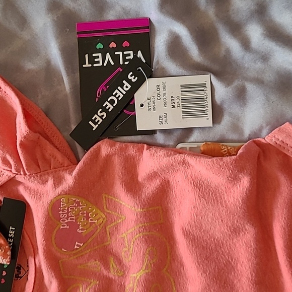 NEW Pink Velvet 3 piece set, Pink & Orange, 3M-6M - Picture 6 of 8